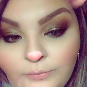 Meet your Posher, Priscilla